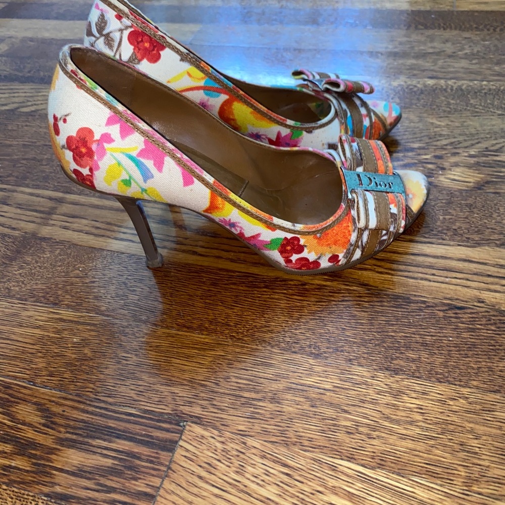 Dior floral peep toe pumps - Picture 2 of 4